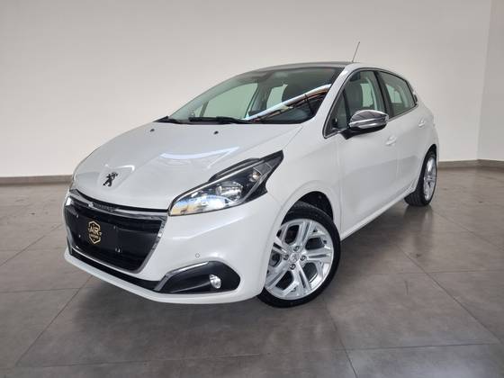 PEUGEOT 208 1.6 URBANTECH 16V FLEX 4P AUTOMÁTICO PEUGEOT 208 1.6 URBANTECH 16V FLEX 4P AUTOMÁTICO